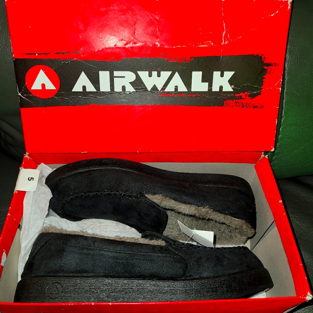 AirWalk Slipper Shoes